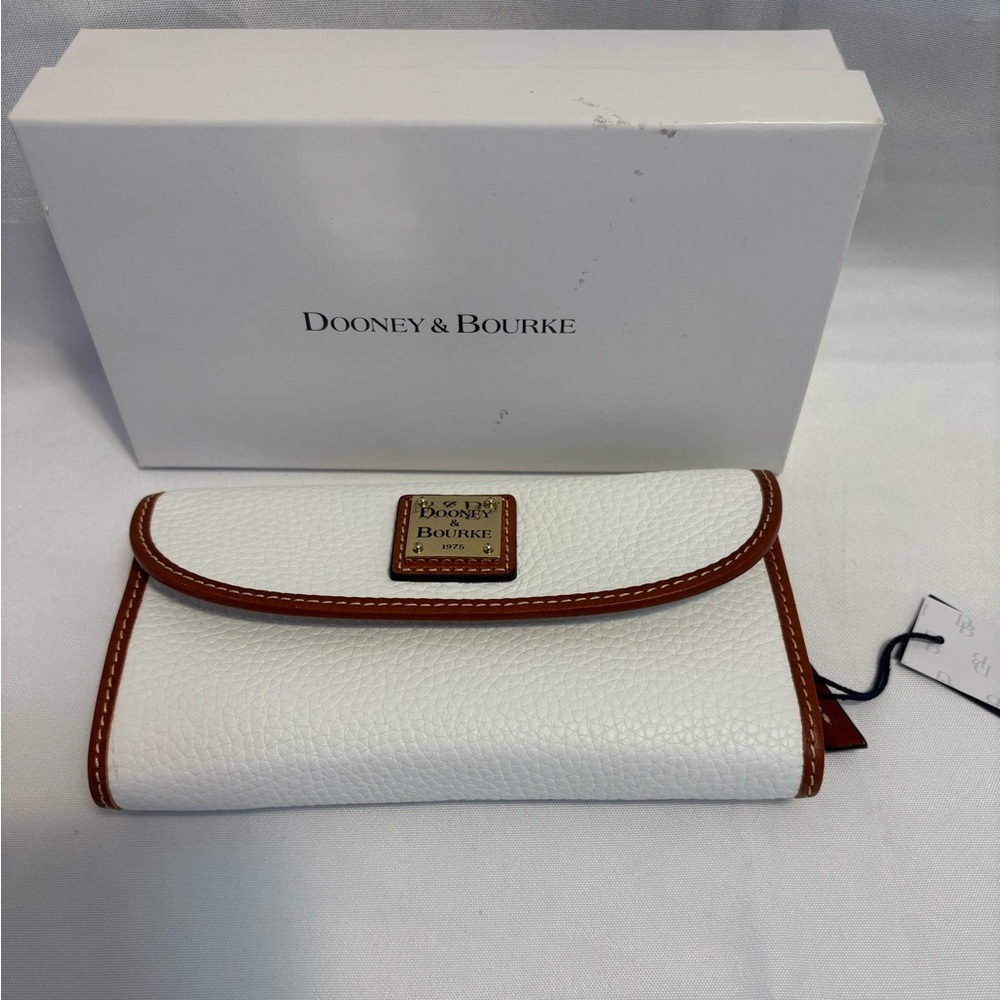 Dooney & Bourke White Leather Continental Clutch Wallet Purse New With Tags - Picture 2 of 7